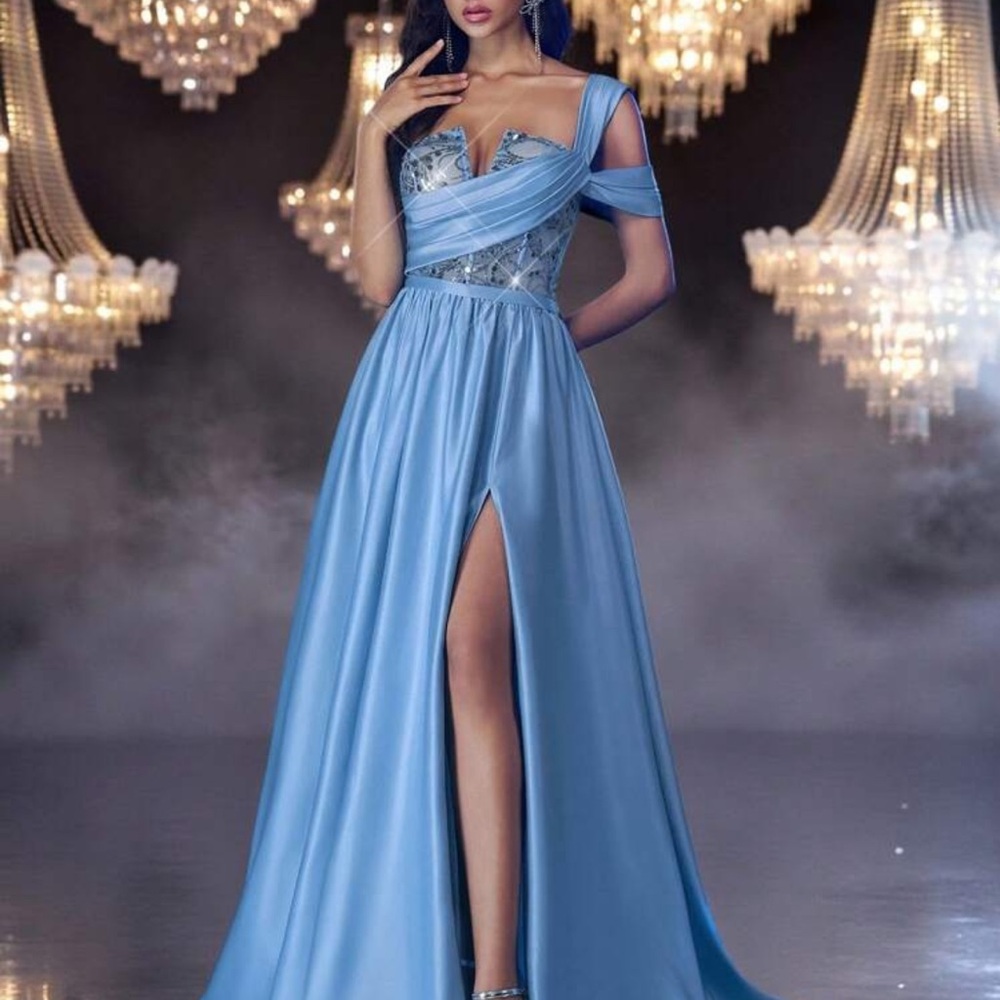Sky Blue Satin One Shoulder Evening Gown